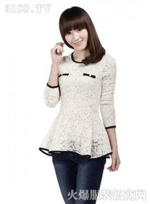 贰零伊裳 演绎现代女性时尚风姿，精选女装新品鉴赏